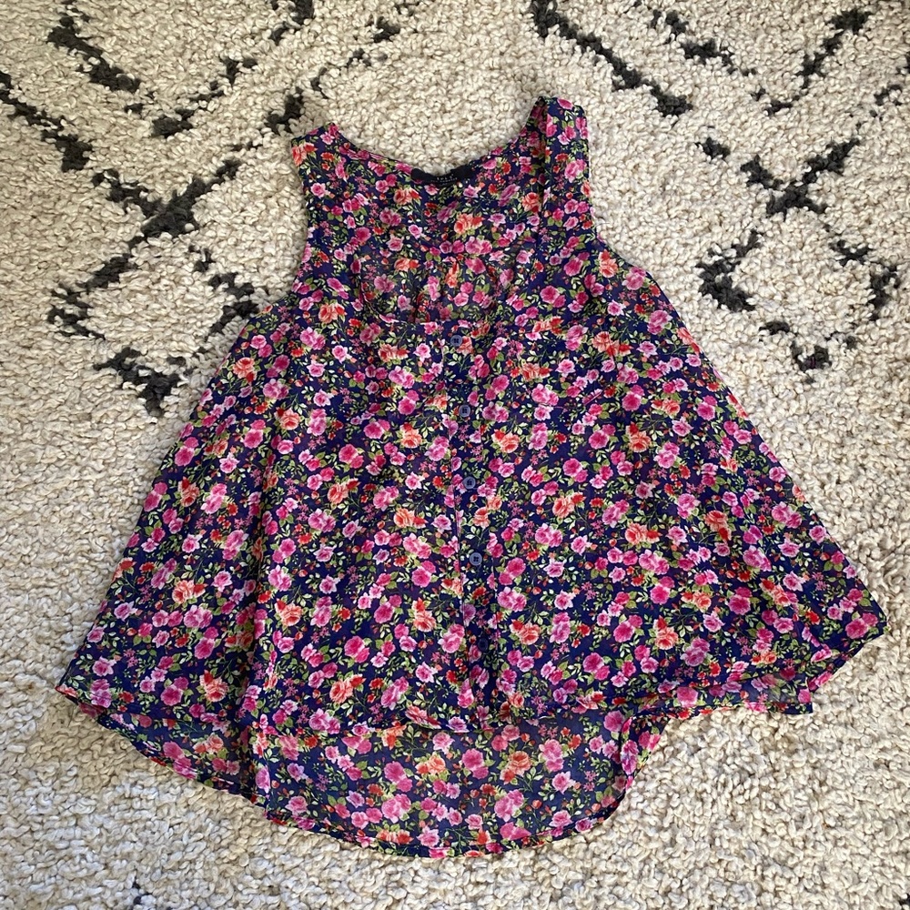 Flowy Crop Tank Top